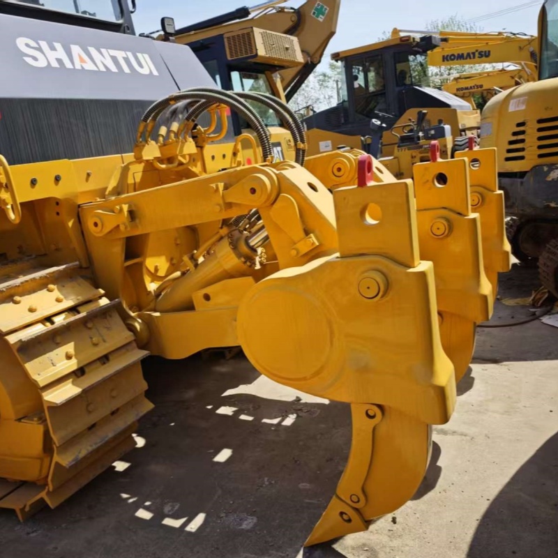 Bulldozer Shantui