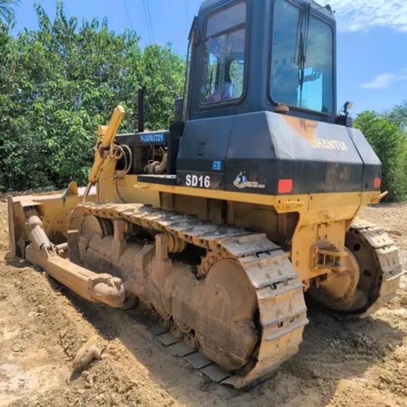 Shantui SD16 Dozer – Máquina de terraplanagem comprovada em África