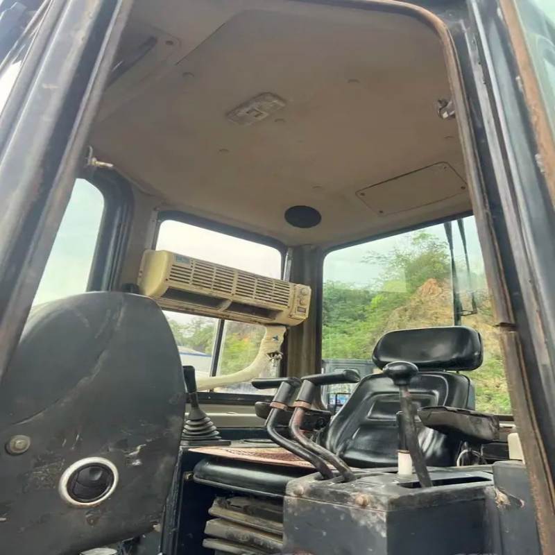 ‌2011 Shantui SD16 Standard Dozer Africa‌