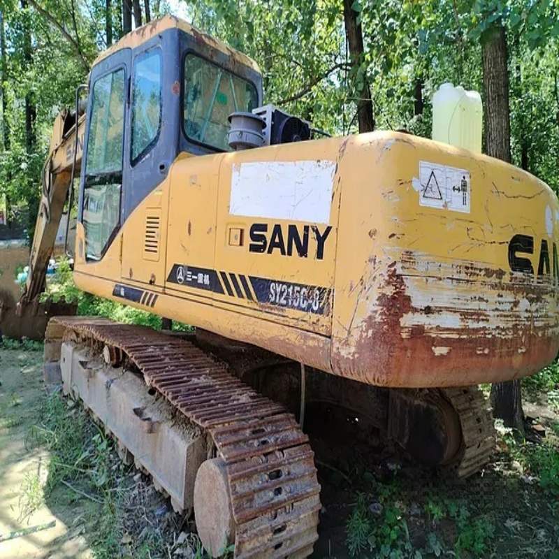 Escavadora Sany SY215C – Parceiro de Trabalho Africano Confiável