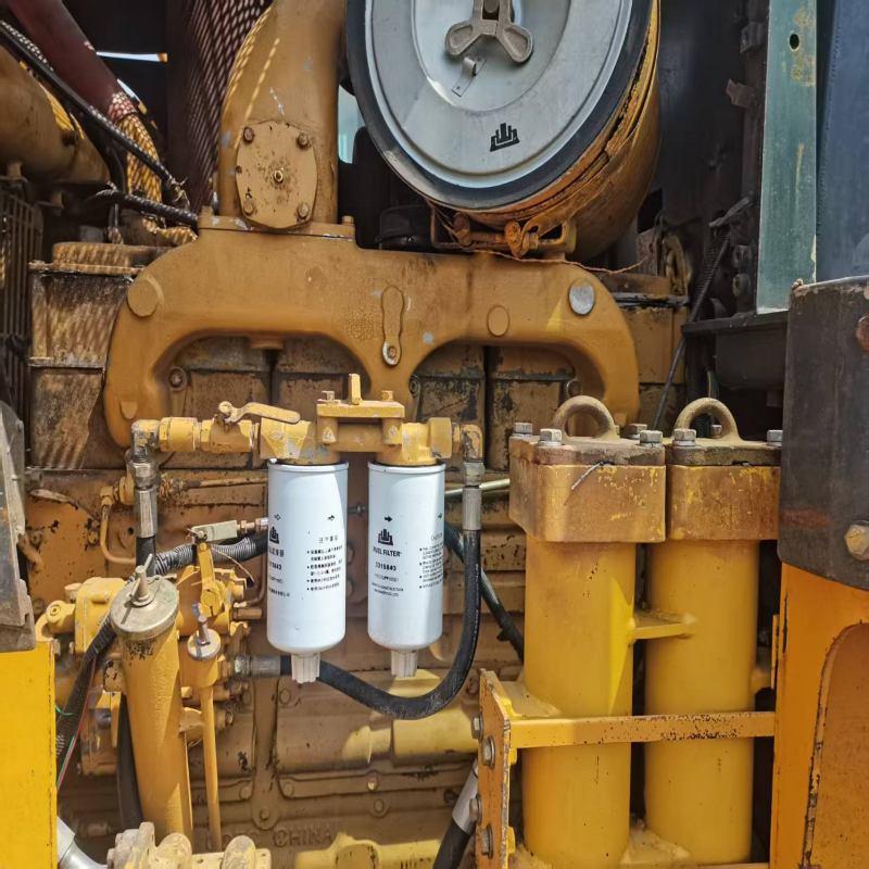 Trator de rastos Shantui SD22 usado