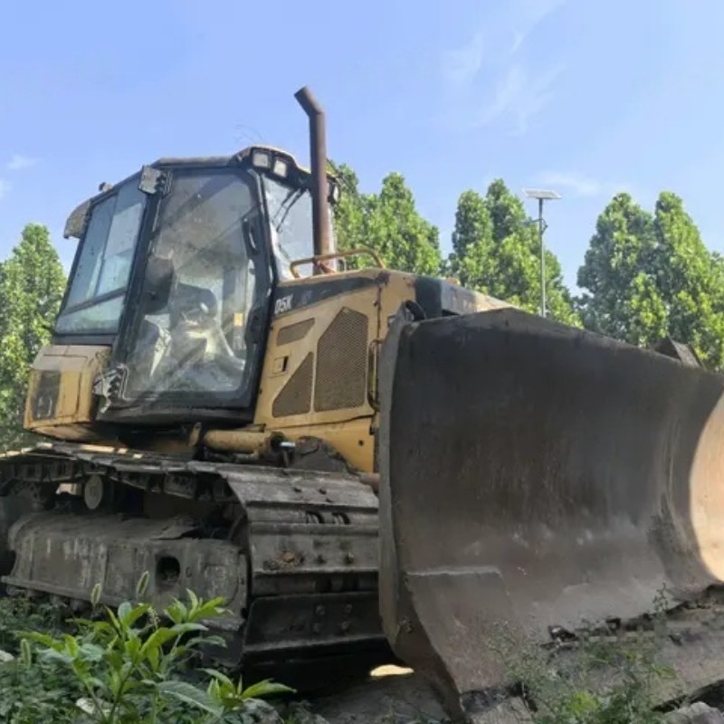 Caterpillar D5K бульдозер б/у