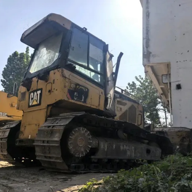 Caterpillar D5K бульдозер б/у