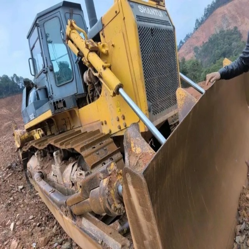 Shantui-zertifizierte Gebraucht-Planierraupen aufgerüstet