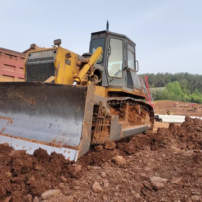 Modelo 2010 da escavadora Shantui SD16