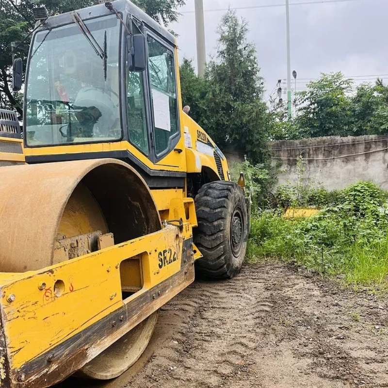 Shantui SR22 Road Roller – Africa-Ready Compaction Expert