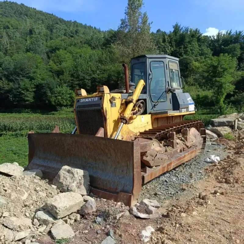 Shantui SD16AR Bulldozer – Für Afrika optimiertes Arbeitstier