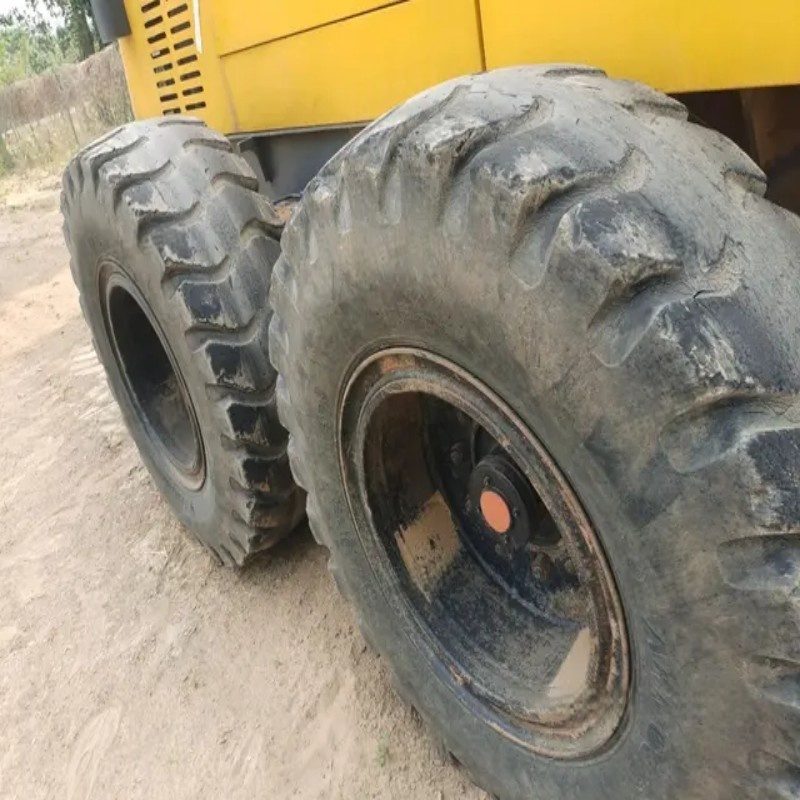 Motoniveladora usada XCMG