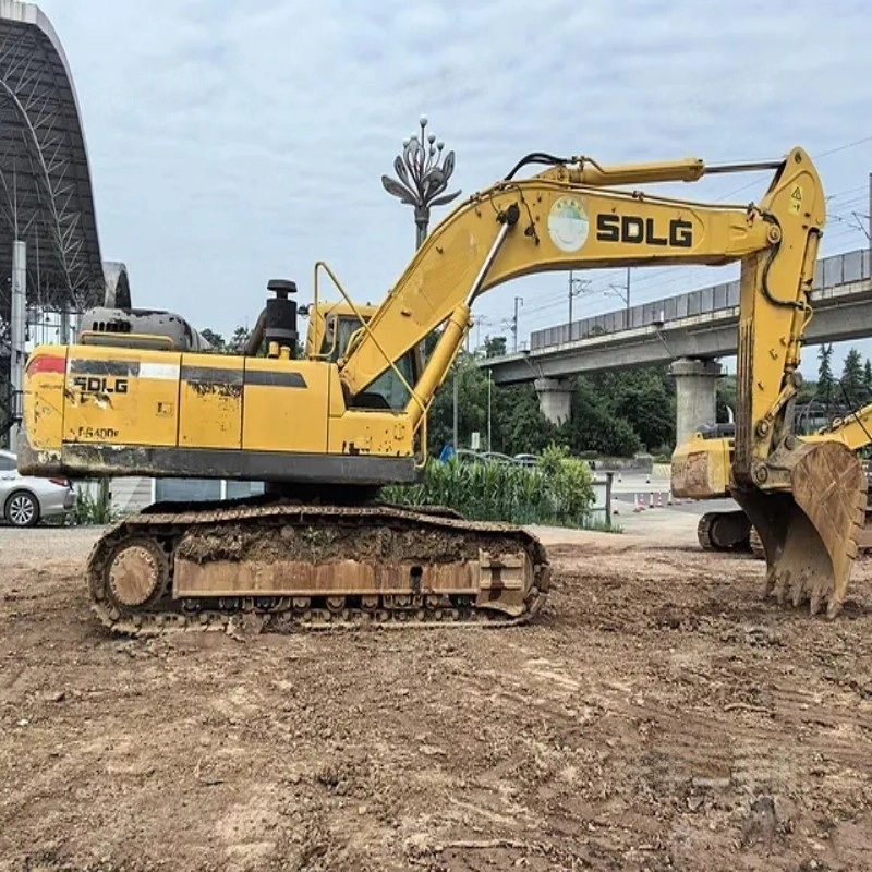 2015 Shandong Lingong LG6360E graafmachine 11500H