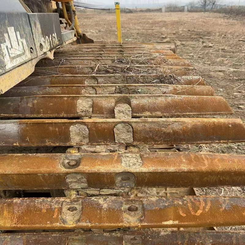 جرافة شانتوي SD16TL للأراضي الرطبة مستعملة