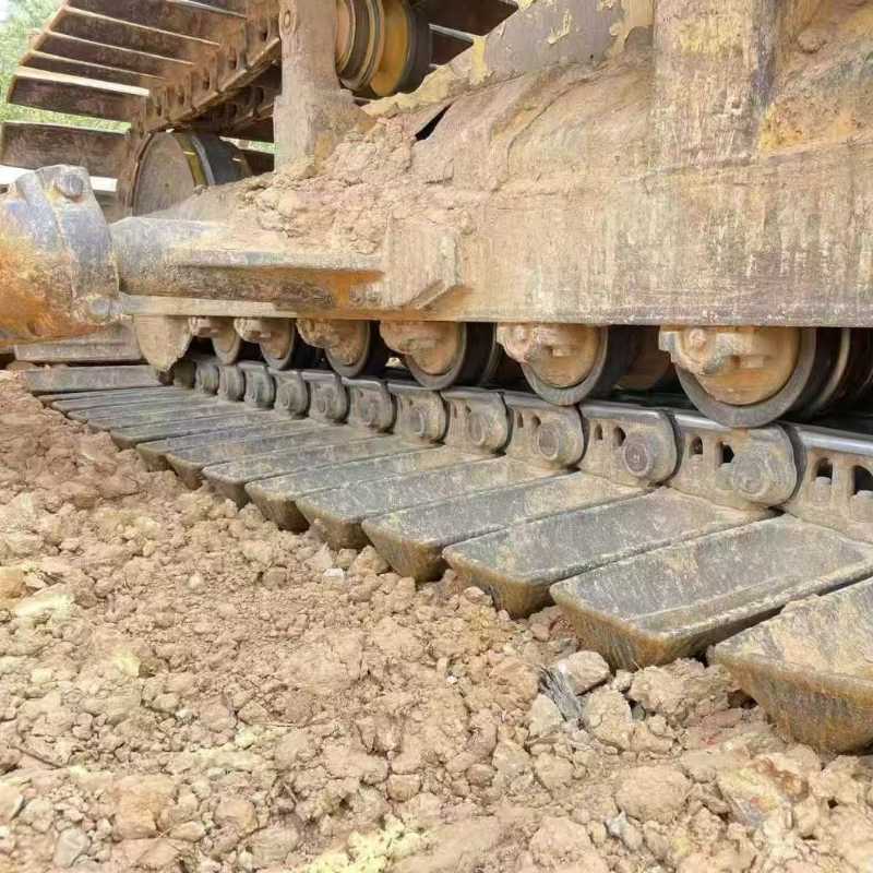 Бульдозер Shantui SD16TL — рабочая лошадка с малым ресурсом работы