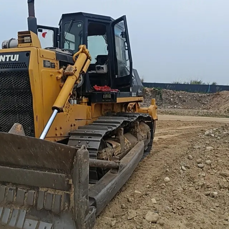 Bulldozer lourd d'occasion