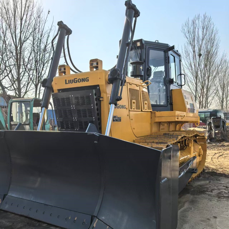 De nieuwe auto uit 2023 werd slechts 15 uur gebruikt