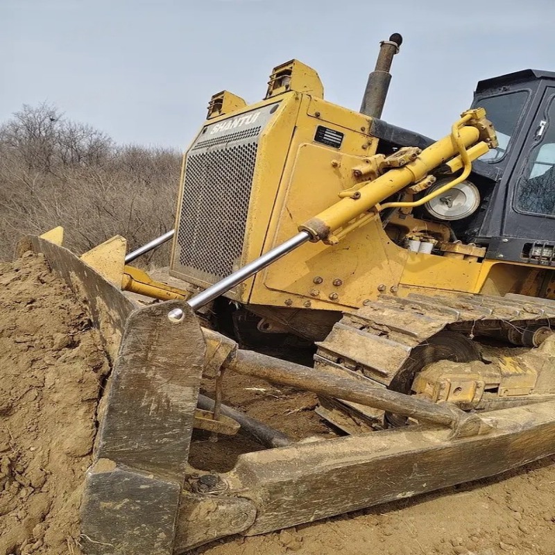 Leilão Shantui SD22 Financiamento de pás de tratores