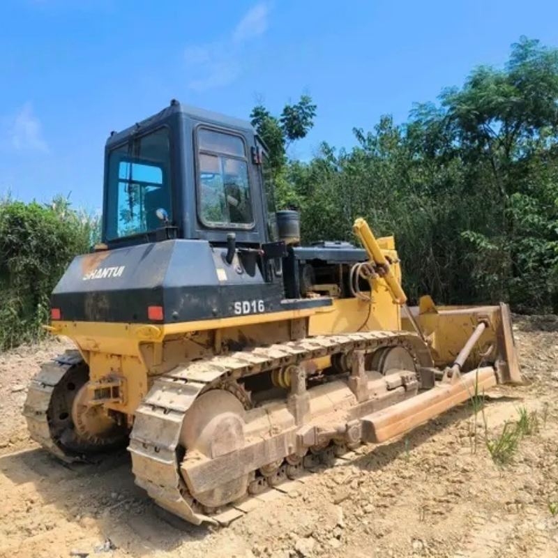Shantui SD16 Dozer – Máquina de terraplanagem comprovada em África