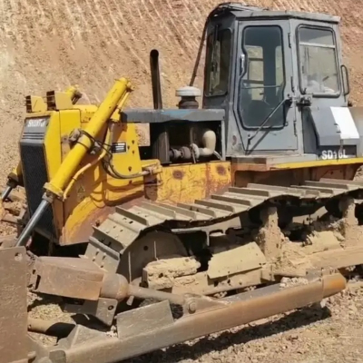 Bulldozer Shantui SD16 usado