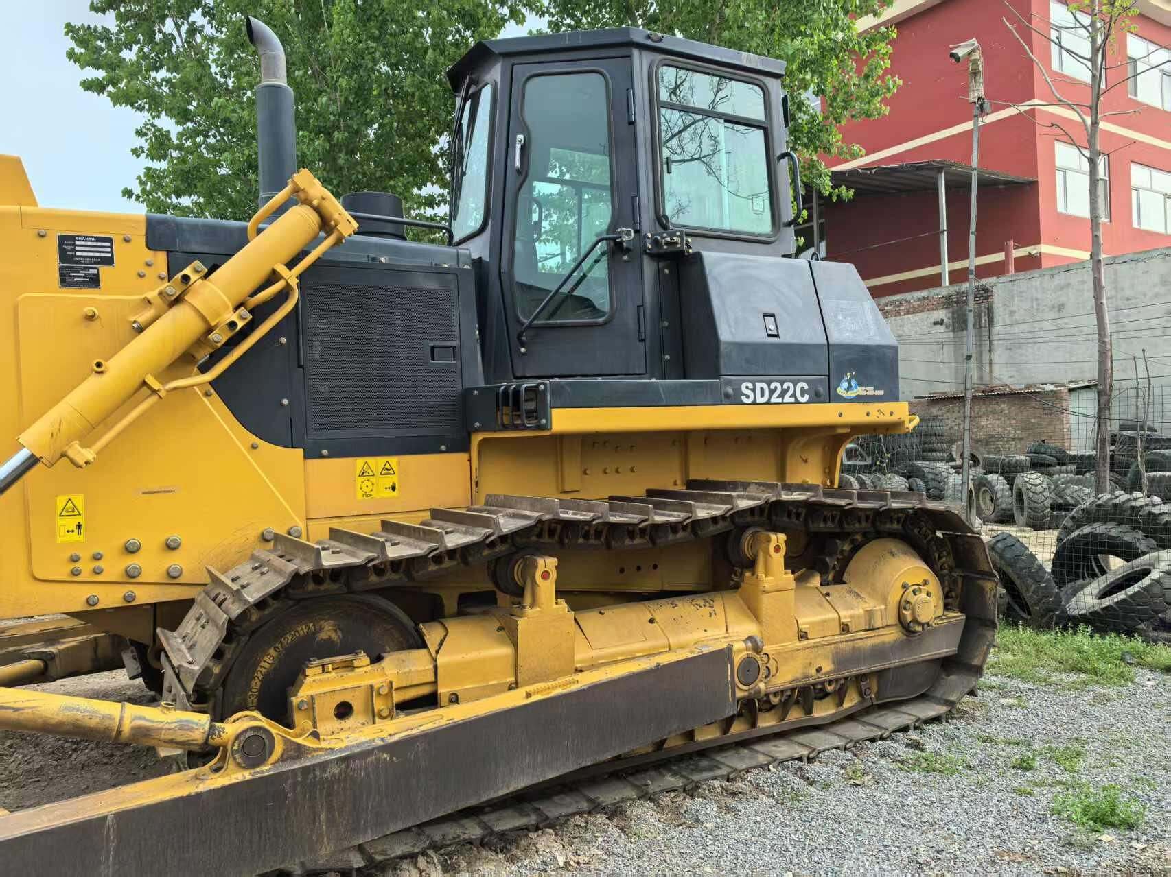 Конфигурация бульдозера б/у в Африке