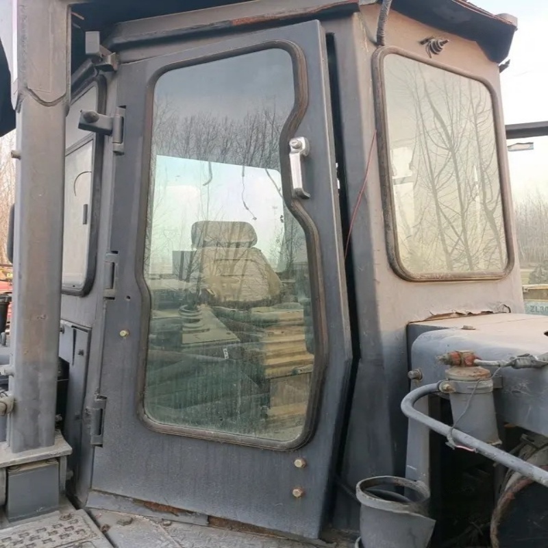 Tratores SHANTUI SD22 para limpeza de terrenos com baixa carga horária