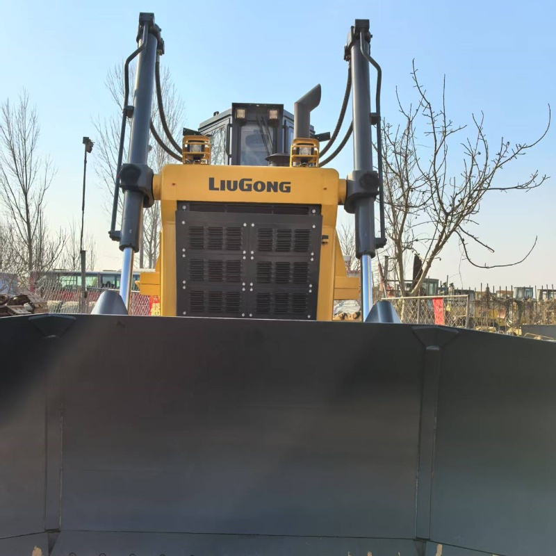 De nieuwe auto uit 2023 werd slechts 15 uur gebruikt De nieuwe auto uit 2023 werd slechts 15 uur gebruikt