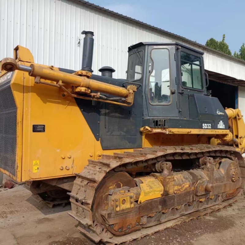 Jentolak Shantui 320 Terpakai 12 Tahun untuk dijual