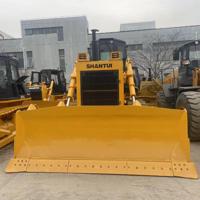 Tweedehands gerenoveerde Shantui SD22 bulldozer