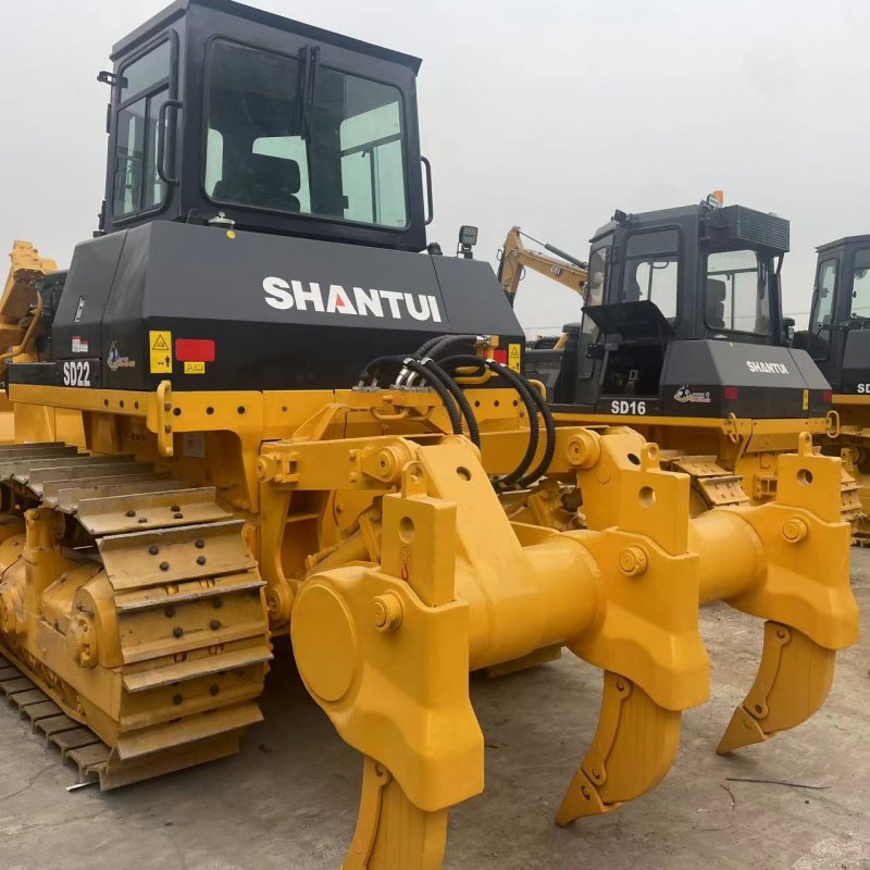 Tweedehands gerenoveerde Shantui SD22 bulldozer