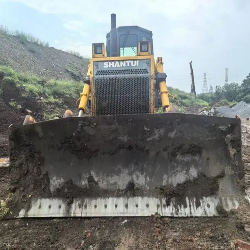 جرافة شانتوي SD22 - قوة تحريك التربة المصنعة في أفريقيا